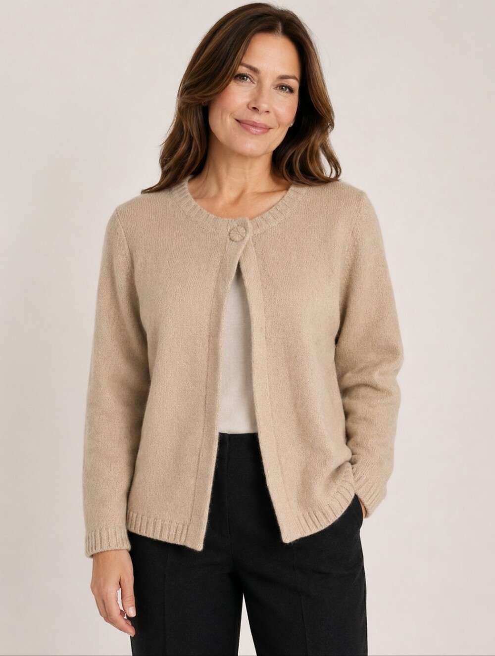 ☀- Saint Tropez West Oatmeal Hued Sweater w/ 3/4 Sleeves - Size: L